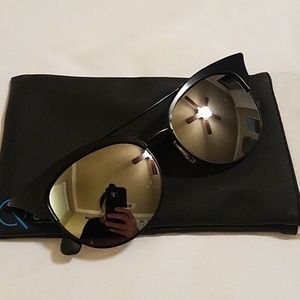 Quay Mirrored Silver Cateye Sunglasses
